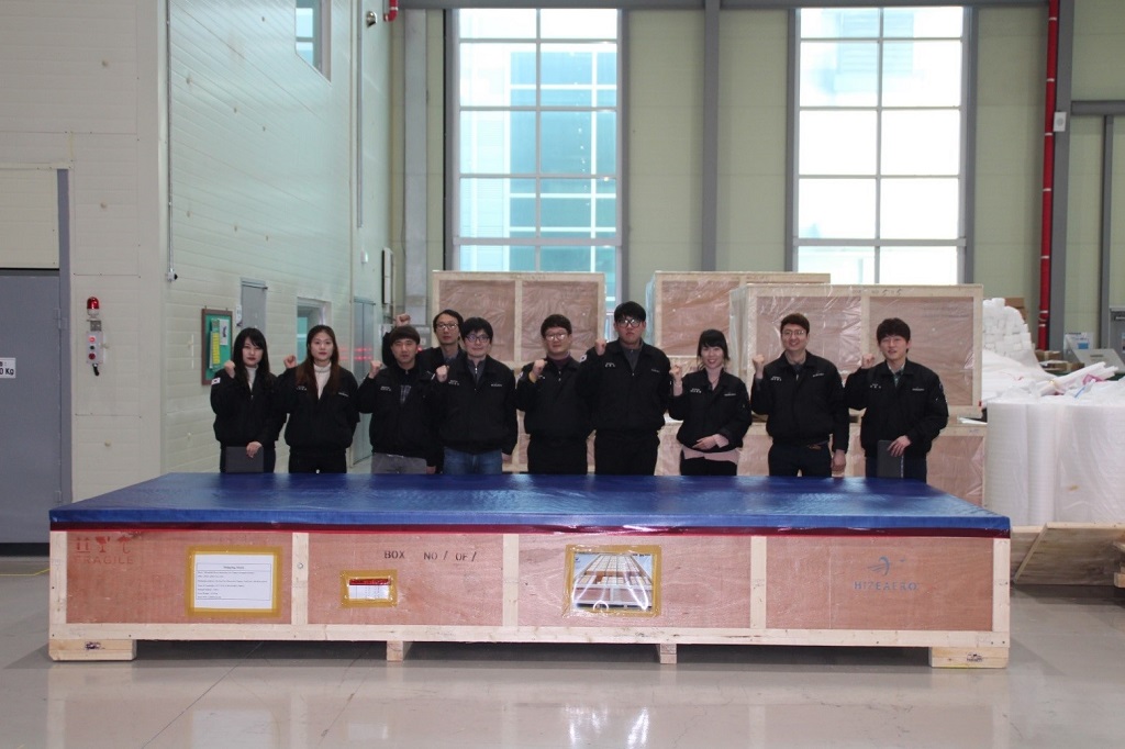 (2017.01.31) B777 FTG & BEAM First Article Delivery